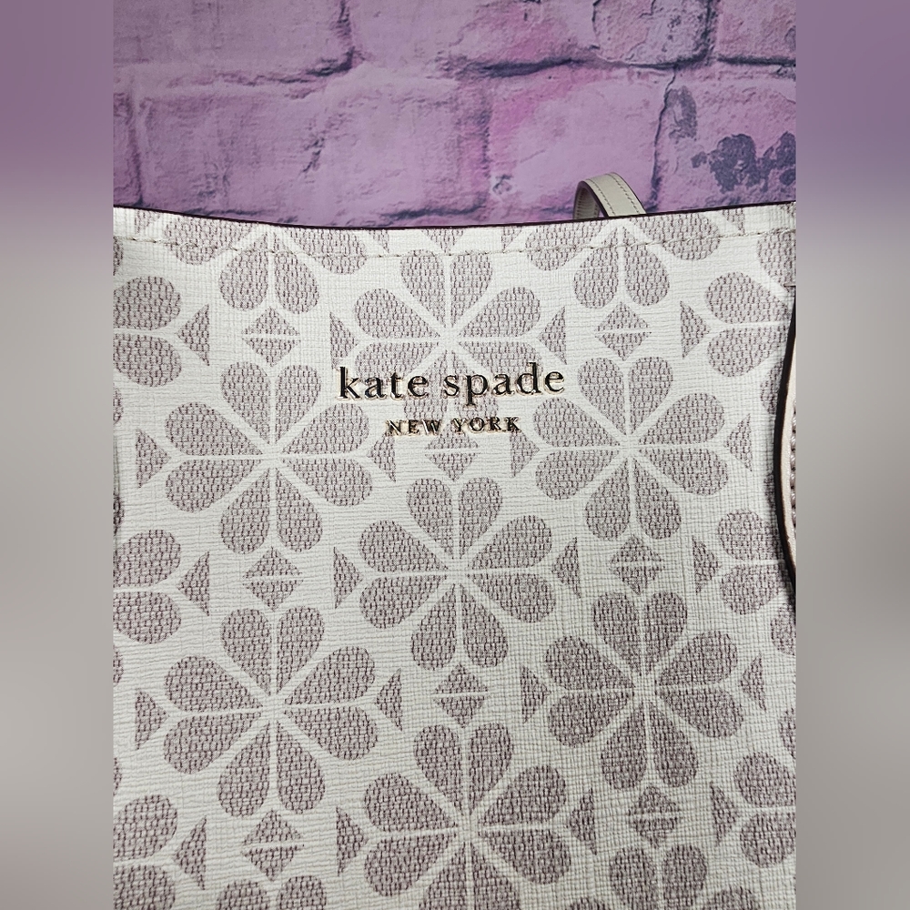 NWOT Kate Spade Flower Coated Canvas Zeezee Large Work Tote - Picture 7 of 9